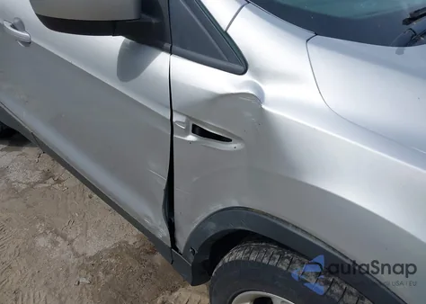 2013 Ford Escape Se z USA, uszkodzony, nr VIN 1FMCU9GX9DUB09785